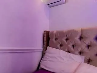 Camsoda Sex Cam of chelseylewis