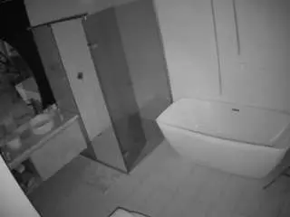 Camsoda Sex Cam of voyeurcam-casa-salsa-bathroom-2
