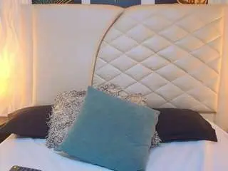 Camsoda Watch Live Sex Cams of amberr-greyy