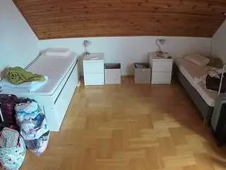 Camsoda Live Porn of voyeurcam-julmodels-greybed-3