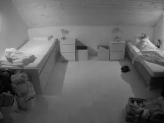 Camsoda Watch Live Sex Cams of voyeurcam-julmodels-greybed-3