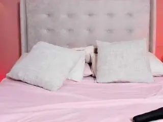 Camsoda Nude Webcam of latindolly