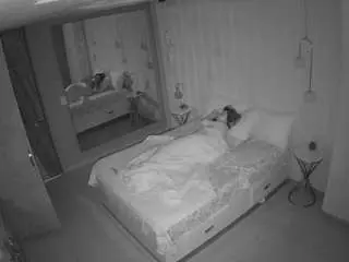 Camsoda Sex Chat of voyeurcam-casa-salsa-bedroom-2