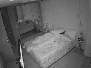 Camsoda Free Porn Cam of voyeurcam-casa-salsa-bedroom-2