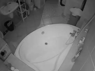 Camsoda Best live sex cam show of voyeurcam-julmodels-bath-1st-1