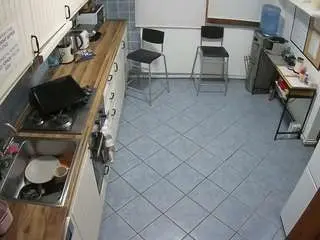Camsoda Free Porn Cam of voyeurcam-julmodels-kitchen-2