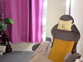 Camsoda Sex Cam of rocket-bunnyy