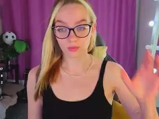 Camsoda Free Porn Cam of rocket-bunnyy
