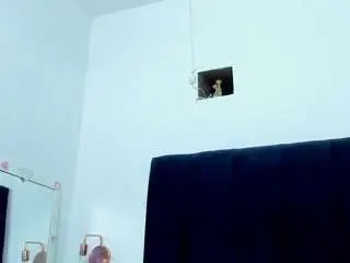 Camsoda Free Porn Cam of yurlycardona