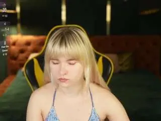 Camsoda Sex Cam of avakiss