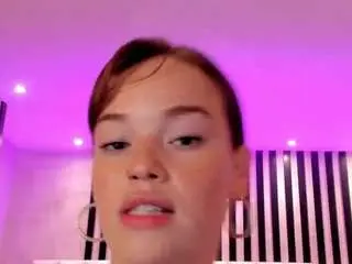 Camsoda Nude Webcam of corinnerusso