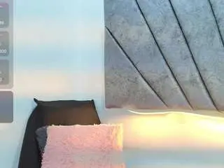 Camsoda Live Sex Cam of lily-meghan