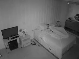 Camsoda Watch Live Sex Cams of voyeurcam-casa-salsa-bedroom-5