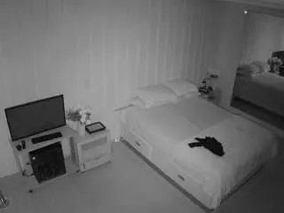 Camsoda Live Sex Cam of voyeurcam-casa-salsa-bedroom-5
