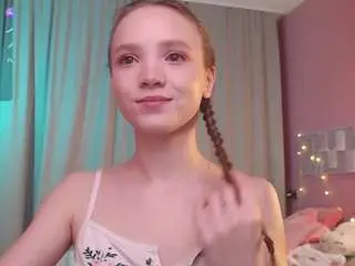 Camsoda Adult Webcam of adria-arjonaa