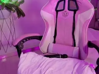 Camsoda Free Porn Cam of lunapleasure