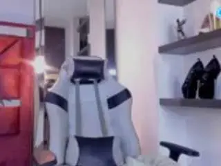 Camsoda Free Porn Cam of katadelafontaine