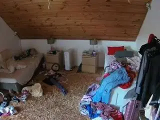 Camsoda Best live sex cam show of voyeurcam-julmodels-whitebed-3
