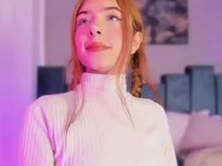 Camsoda Nude Webcam of peytonn-monroe