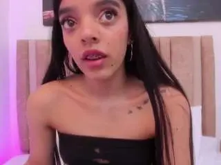 Camsoda Adult Webcams of thaliaa-parkerr