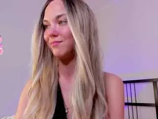 Camsoda Free Porn Cam of floraamber