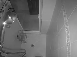 Camsoda Adult Webcam of voyeurcam-baileybase-shower