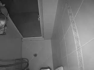 Camsoda Live Sex Cam of voyeurcam-baileybase-shower