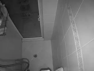 Camsoda Adult Webcams of voyeurcam-baileybase-shower