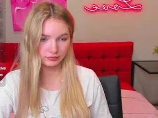 Camsoda Private Sex Chat of evelineamore