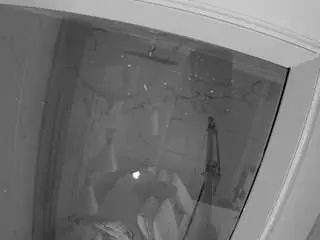 Camsoda Nude Webcam of voyeurcam-casa-salsa-bathroom-12