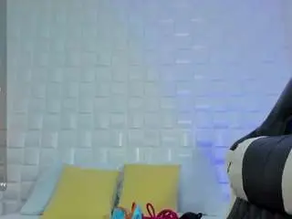 Camsoda Watch Live Sex Cams of iris-torrez