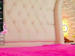Camsoda Adult Webcam of sarasmit