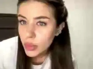 Camsoda Adult Webcams of deannadobosz