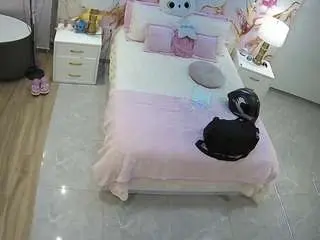Camsoda Live Sex Cam of voyeurcam-casa-salsa-bedroom-6