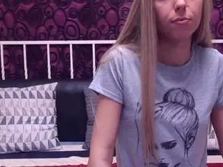 Camsoda Free Live Porn of blondedolls
