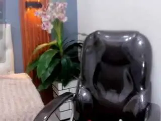 Camsoda Watch Live Sex Cams of zoe-cortez