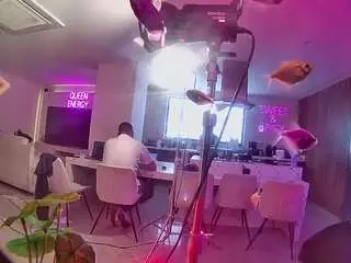 Camsoda Private Sex Chat of voyeurcam-casa-salsa-fishtank