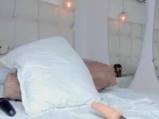 Camsoda Free Porn Cam of amara-rosseee