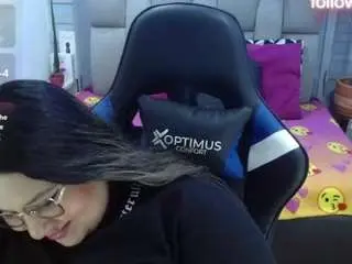 Camsoda Best live sex cam show of evelinzaens