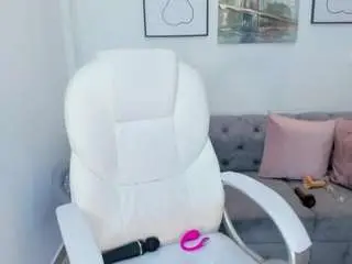 Camsoda Free Porn Cam of july-adams