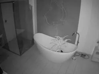 Camsoda Sex Chat of voyeurcam-casa-salsa-bathroom-5