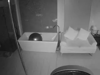 Camsoda Best Webcam of voyeurcam-casa-salsa-bathroom-3