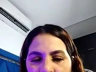 Camsoda Adult Webcam of susan-milf