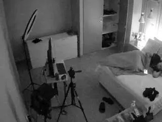 Camsoda Nude Webcam of voyeurcam-casa-salsa-bedroom-12