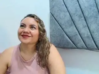 Camsoda Live Sex Cam of kerly-mature