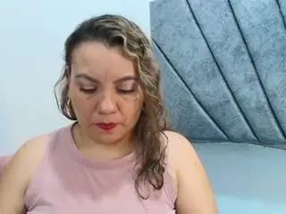 Camsoda Free Porn Cam of kerly-mature