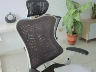 Camsoda Private Sex Chat of emilybrowm