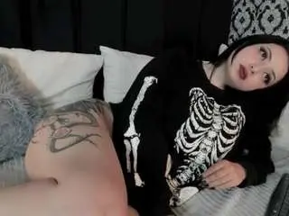 Camsoda Free Porn Cam of adeelinee