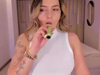 Camsoda Free Live Porn of amywoods
