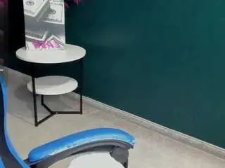 Camsoda Adult Webcam of sara-moor